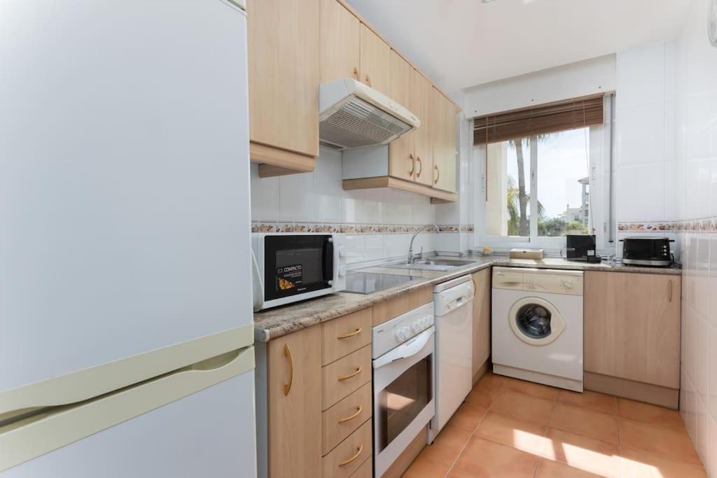 Beach & Golf Cosy Close To Puerto Banus * Marbella
